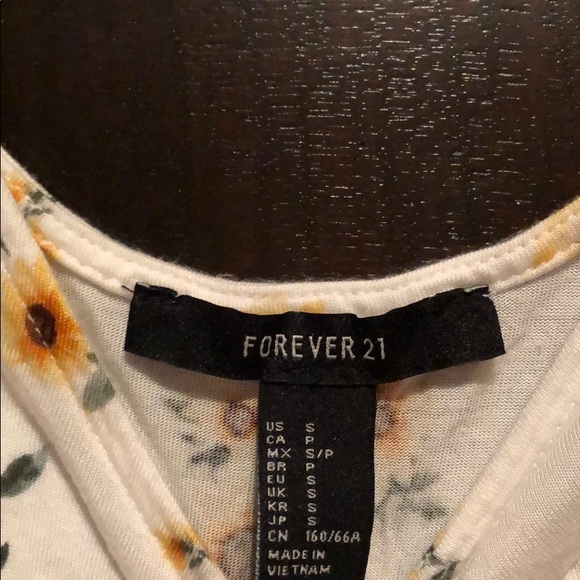 Floral Tank - Picture 2 of 2